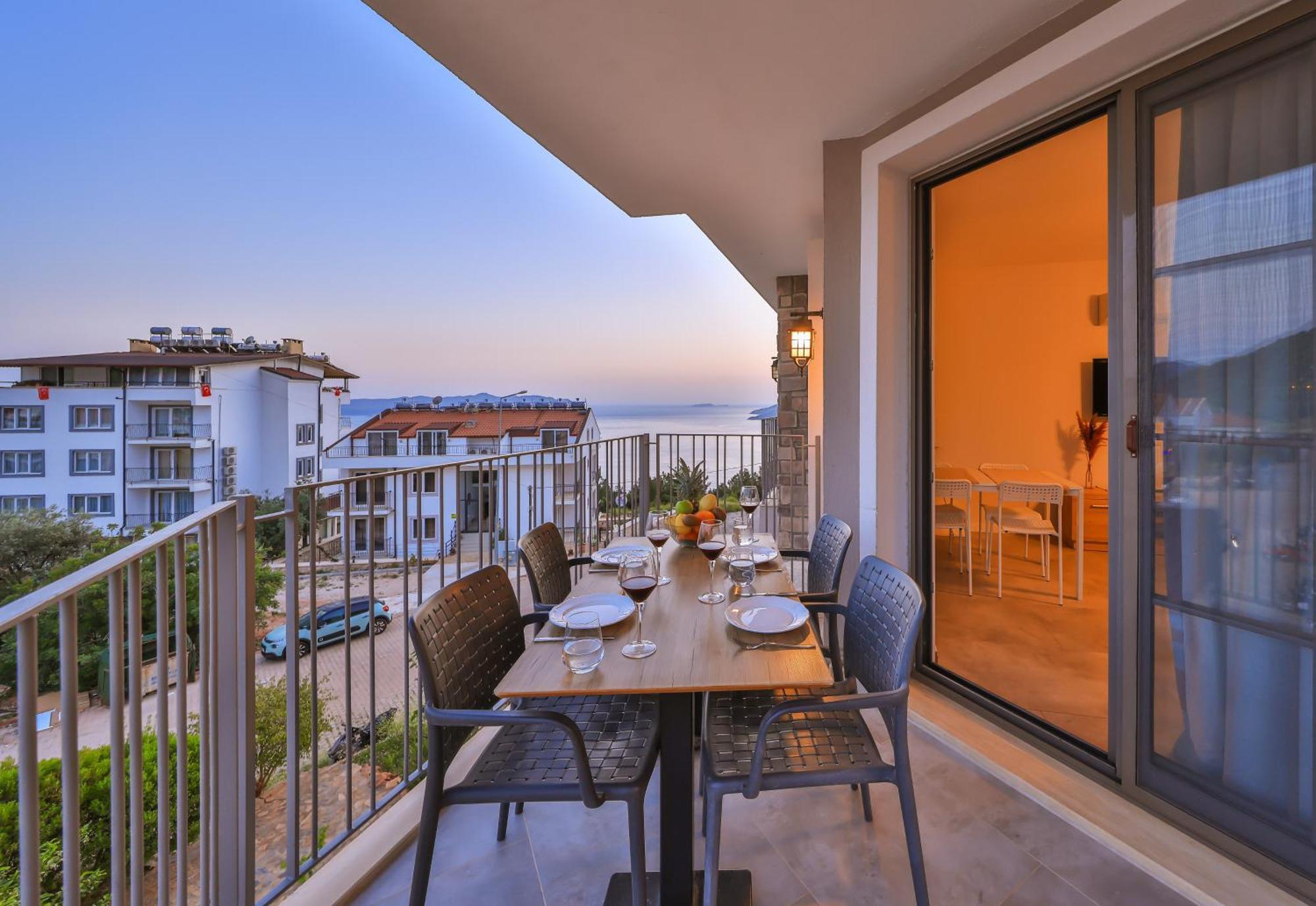Goekyuezue Suit Apart Kaş Ngoại thất bức ảnh