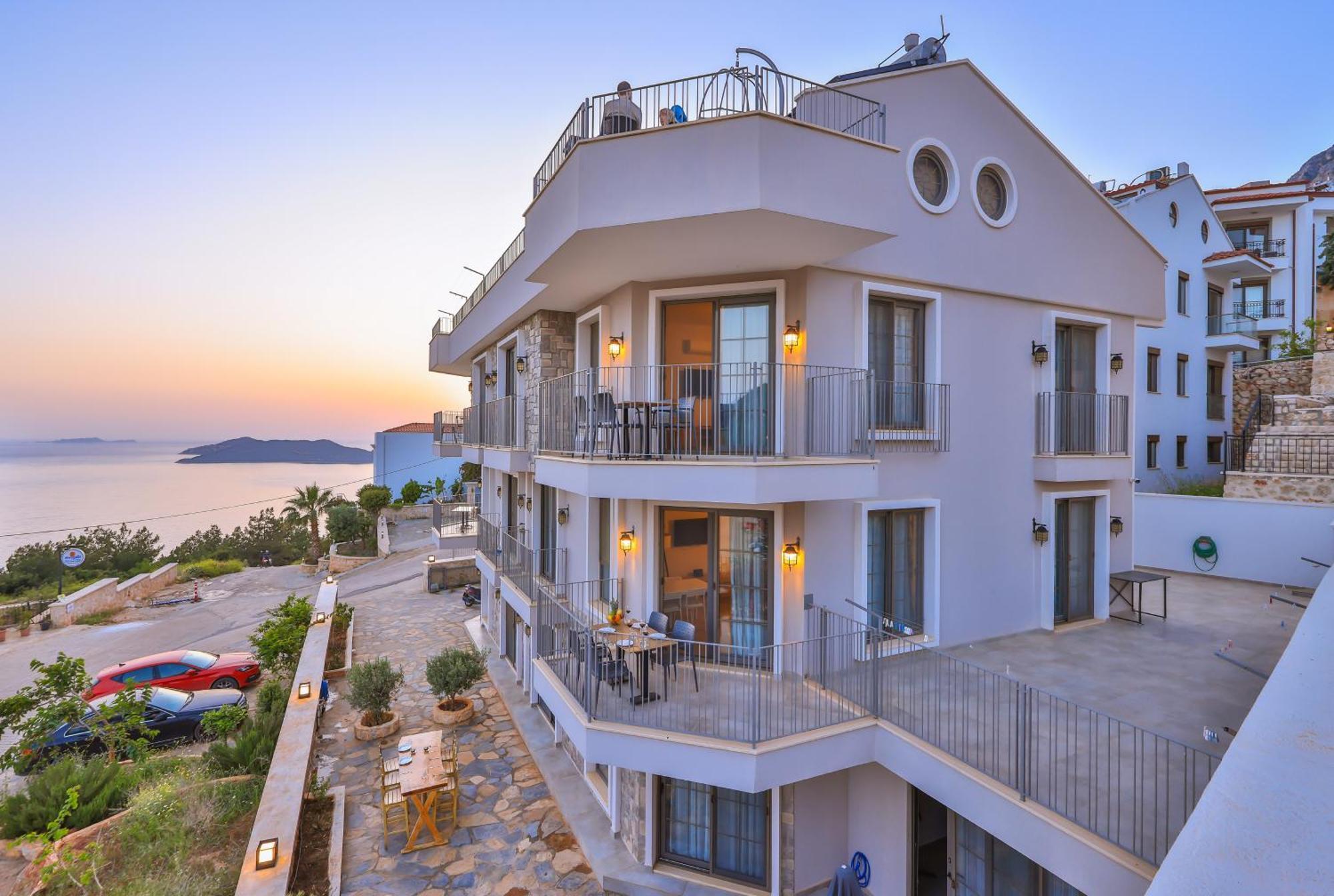 Goekyuezue Suit Apart Kaş Ngoại thất bức ảnh